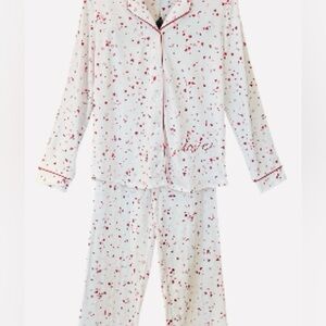NWT! Laura Ashley Women’s Valentine’s Heart Pajama Set